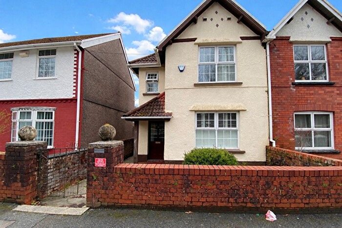 3 Bedroom Semi Detached House For Sale In Chain Walk, Glynneath, Neath, Neath Port Talbot., SA11