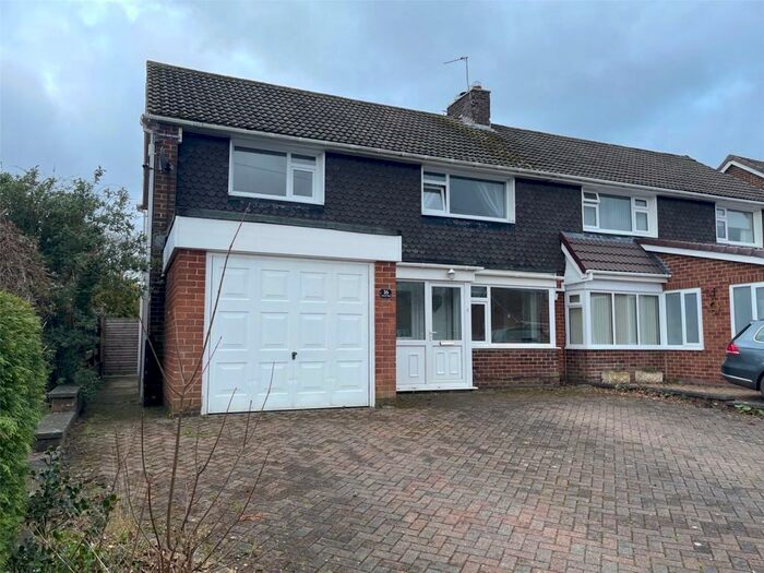 4 Bedroom Semi Detached House For Sale In Ridgely Drive, Ponteland