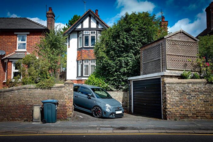 3 Bedroom Detached House To Rent In Dunmow Road, Bishop's Stortford, CM23