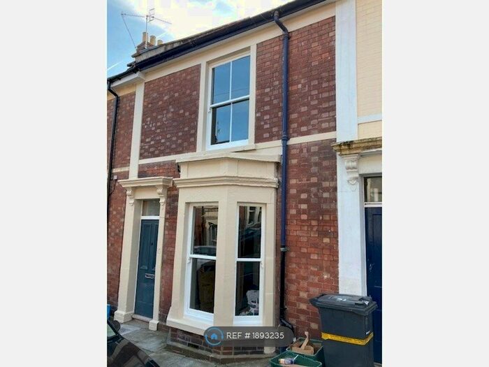3 Bedroom Terraced House To Rent In Upper Perry Hill, Bristol, BS3