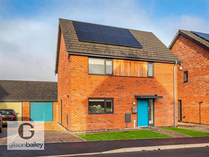 3 Bedroom Detached House For Sale In Draper Way, Taverham, NR8