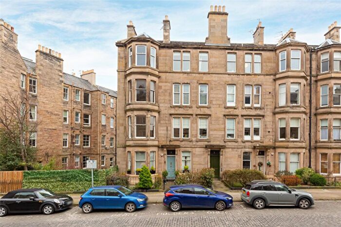 2 Bedroom Apartment For Sale In Comely Bank Avenue, Edinburgh, EH4