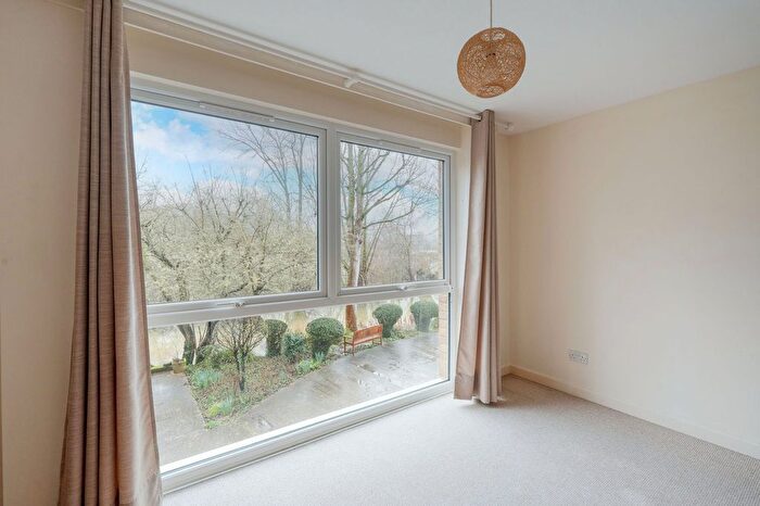 1 Bedroom Flat For Sale In Water Eaton Road, Eaton Court Water Eaton Road, OX2