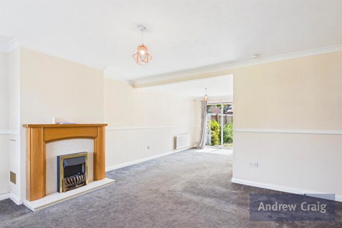 3 Bedroom Terraced House For Sale In Elizabeth Diamond Gardens, South Shields, NE33