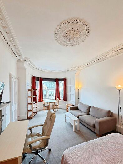 3 Bedroom Flat To Rent In Marchmont Crescent, Edinburgh, EH9