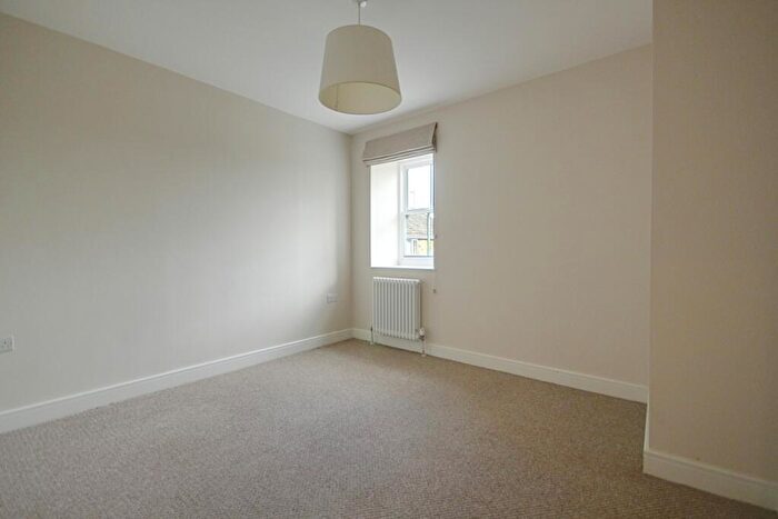 2 Bedroom End Of Terrace House To Rent In Devonshire Mews, Harrogate, HG1