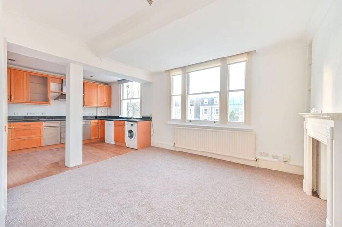 2 Bedroom Flat For Sale In Elsham Road, Holland Park, London, W14