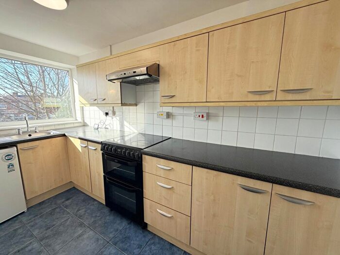 2 Bedroom Maisonette To Rent In Meadow Road, Beeston, NG9