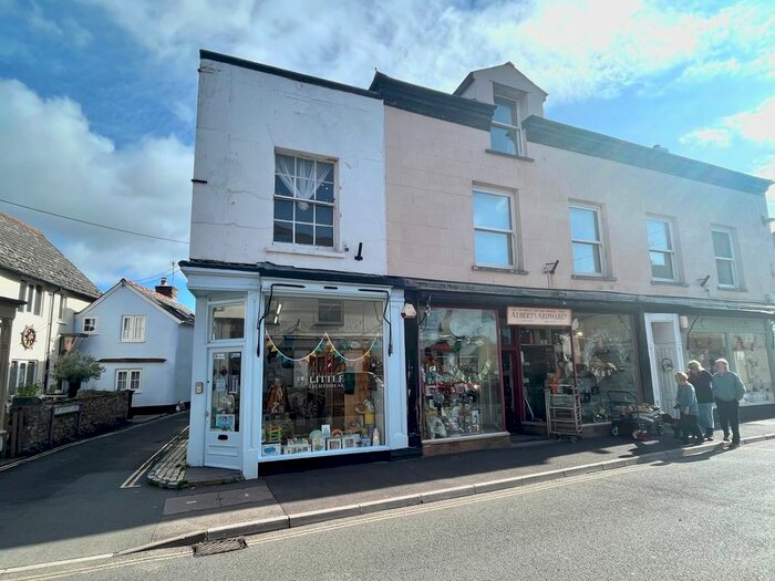 1 Bedroom Flat To Rent In Esplanade Lane, Watchet, TA23
