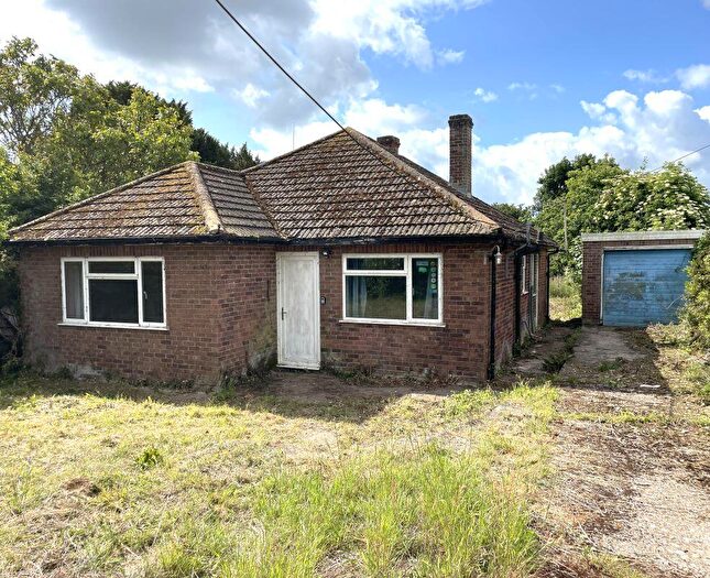 3 Bedroom Detached Bungalow For Sale In Bagatelle, Southend, Brightwalton, Newbury, RG20
