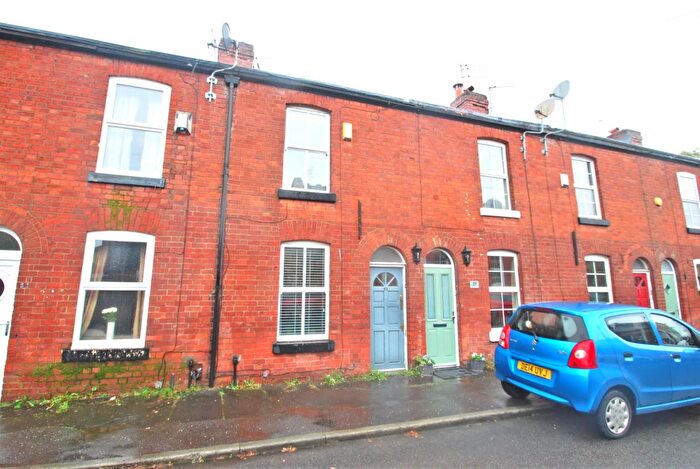 2 Bedroom Terraced House To Rent In Vicker Grove, Manchester, M20