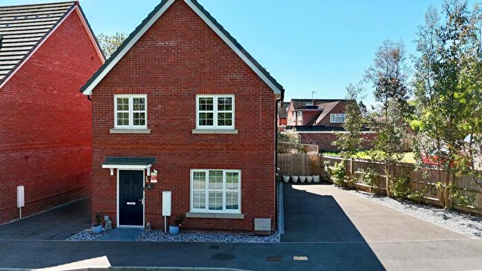 4 Bedroom Detached House For Sale In Ryeish Lane, Spencers Wood, RG7