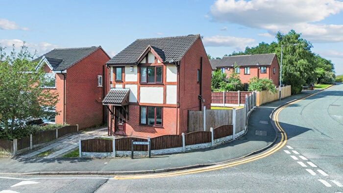 3 Bedroom Detached House For Sale In The Shires, St. Helens, WA10