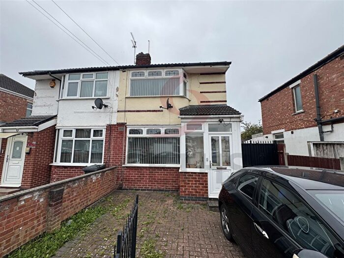 3 Bedroom Semi-detached House To Rent In Brackenthwaite, Belgrave, Leicester, LE4