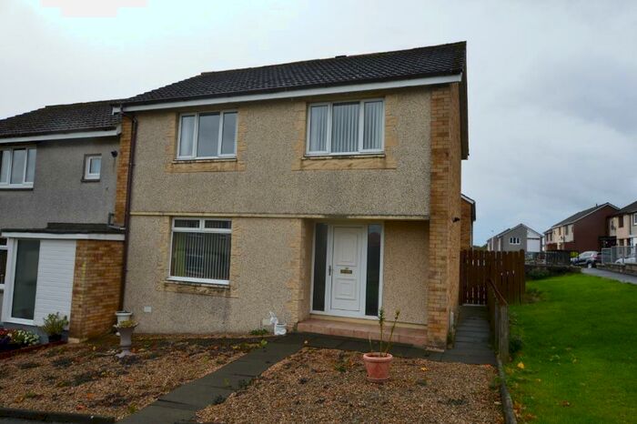 3 Bedroom End Of Terrace House To Rent In Hawthorn Crescent, Hill Of Beath, KY4