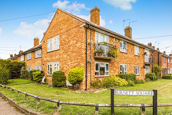 1 Bedroom Flat To Rent In Burnett Square, Hertford, SG14