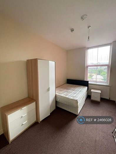1 Bedroom Flat To Rent In Manningham Lane, Bradford, BD8