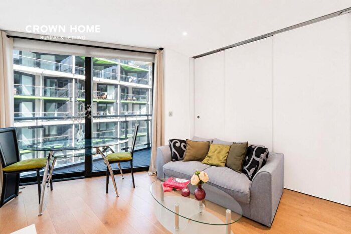 Apartment To Rent In Riverlight Quay, Nine Elms, London, SW11