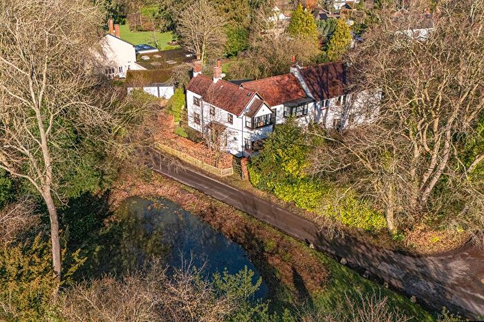 5 Bedroom Semi Detached House For Sale In Dunsmore, Wendover, Buckinghamshire, HP22