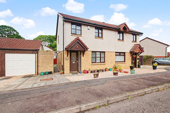3 Bedroom Semi Detached House For Sale In Bishops Park, Mid Calder, EH53
