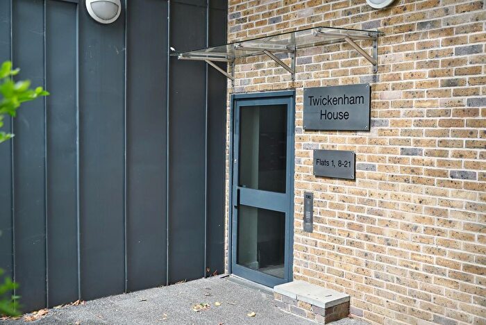 1 Bedroom Flat For Sale In Heath Road, Twickenham, TW1