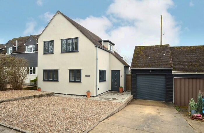 4 Bedroom Detached House For Sale In Blackmore End, Braintree, CM7
