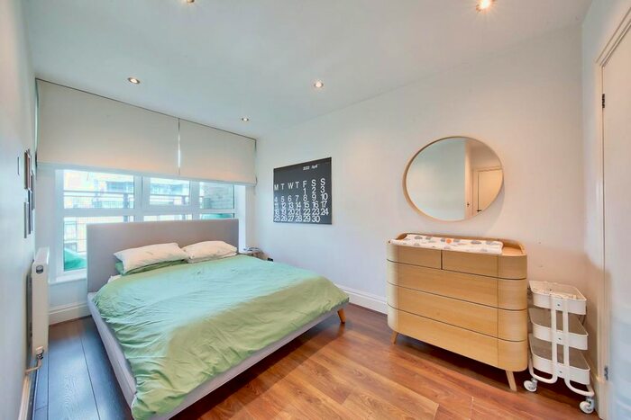 2 Bedroom Flat To Rent In Warren House, Warren House, Beckford Close, Kensington, London, W14
