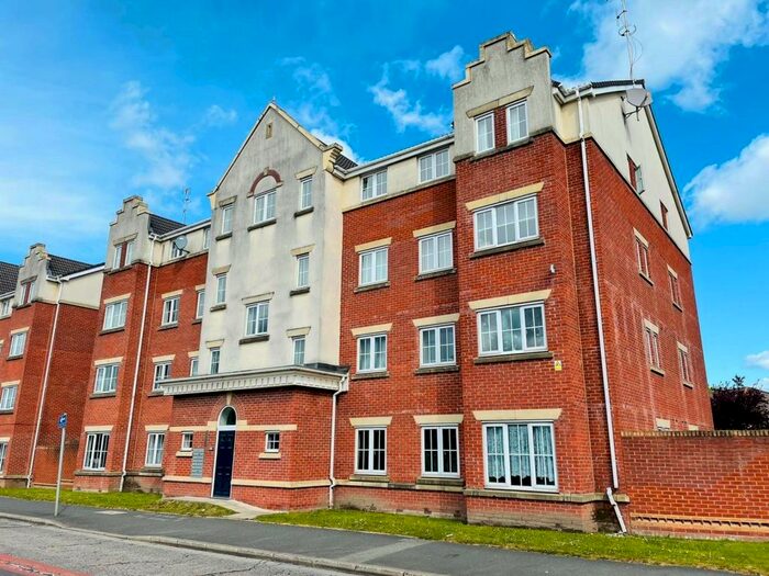 2 Bedroom Apartment To Rent In Hyde Road, Gorton, Manchester, M12