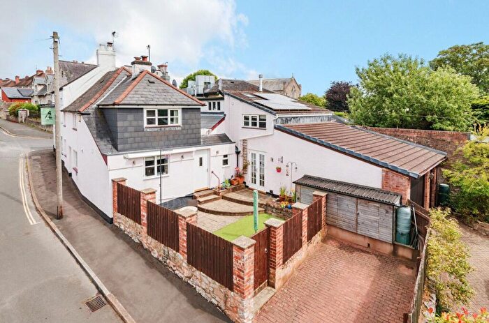 3 Bedroom Semi-Detached House For Sale In Mill Road, Countess Wear, Exeter, EX2