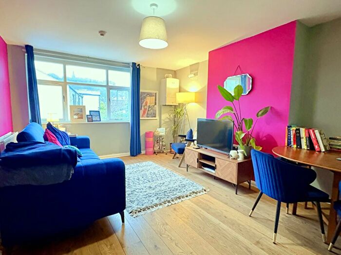 1 Bedroom Flat For Sale In Dundee Lane, Ramsbottom, Bury, BL0