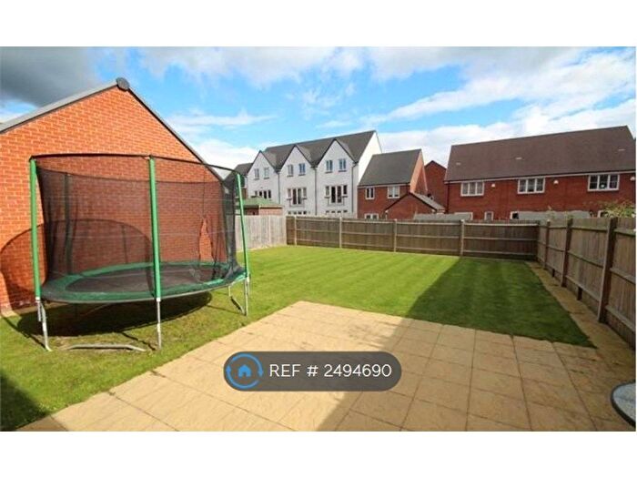 5 Bedroom Detached House To Rent In Linnet Avenue, Amersham, HP6