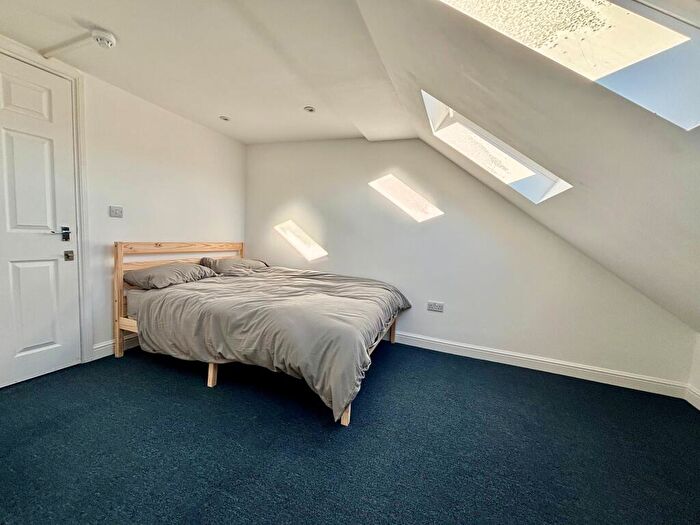 Studio To Rent In Gillingham Road, Gillingham, ME7