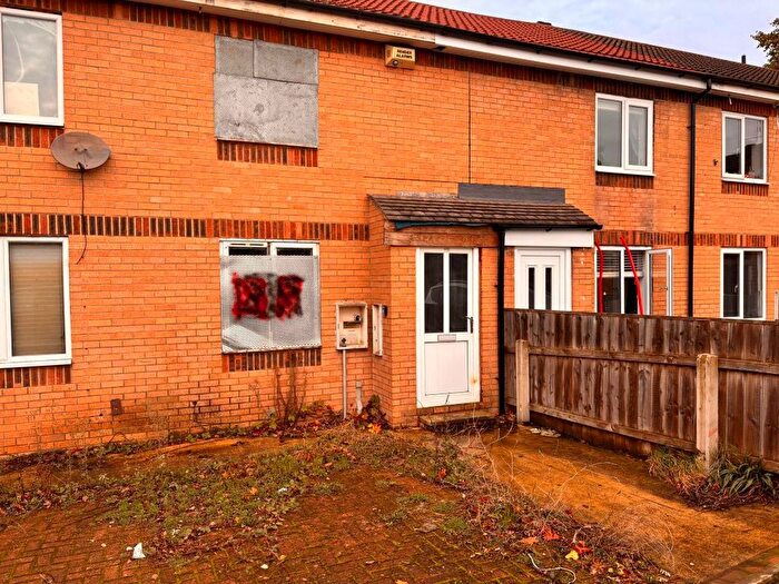 Terraced House For Sale In Limetrees Close, Port Clarence, Cleveland, TS2