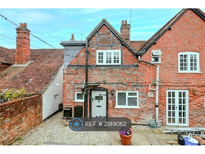 3 Bedroom Semi-Detached House To Rent In Icknield Cottages, Streatley, RG8