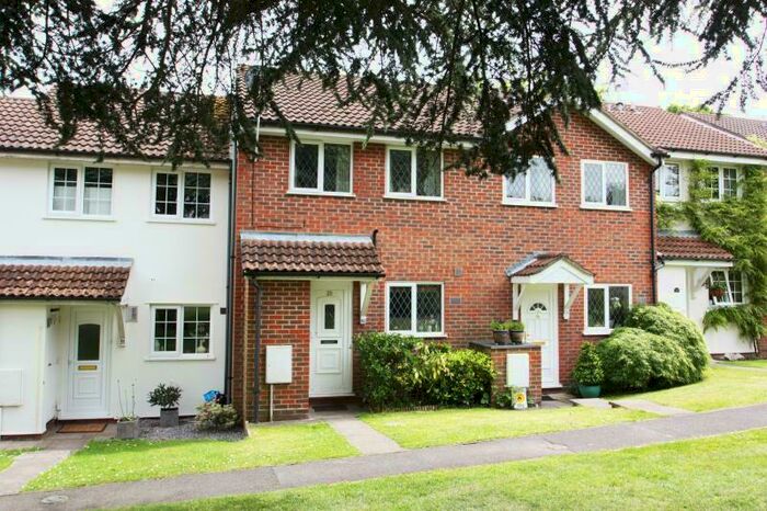 2 Bedroom Terraced House To Rent In Ivy Drive, Lightwater, GU18