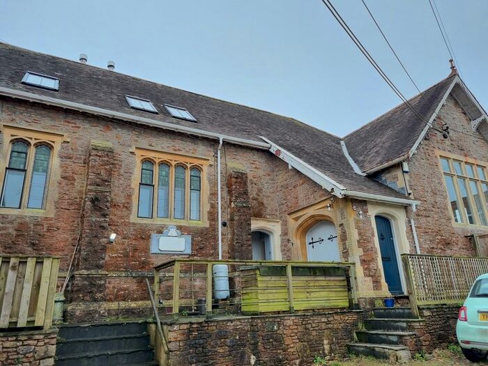 3 Bedroom Barn Conversion To Rent In The Old Chapel, Street End, Blagdon, BS40