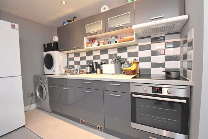 2 Bedroom Apartment For Sale In Lambrook House, Wincanton, Somerset, BA9