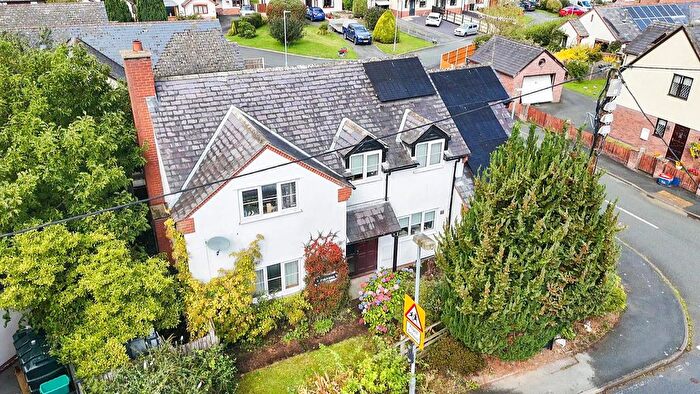 3 Bedroom Detached House For Sale In Penybontfawr, Oswestry, SY10