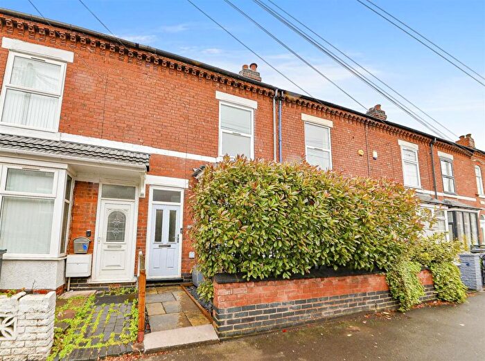 3 Bedroom Terraced House For Sale In Addison Road, Kings Heath, Birmingham, B14