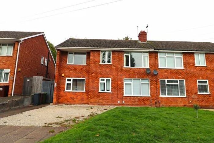 Maisonette For Sale In Langley Hall Road, Olton, Solihull, West Midlands, B92