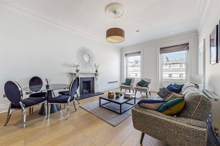2 Bedroom Flat To Rent In Queen's Gate Terrace, London, SW7
