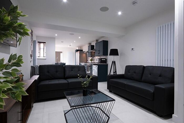 1 Bedroom Terraced House To Rent In Drake Street, Lincoln, Lincolnshire, LN1