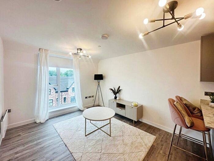 2 Bedroom Flat To Rent In Lansdowne Road, Eccles, Manchester, Greater Manchester, M30