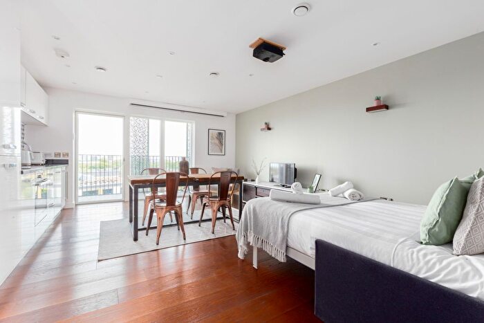 Studio To Rent In Dalston Lane, London, E8