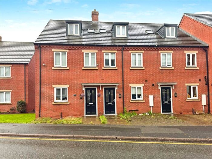 3 Bedroom Terraced House To Rent In Cooksey Gardens, Halesowen Road, Cradley Heath, West Midlands, B64