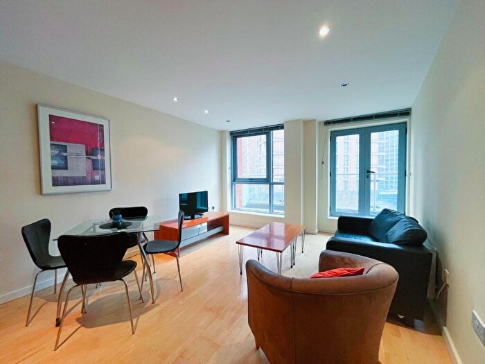 2 Bedroom Flat To Rent In Catalina, Gotts Road, Leeds, LS12