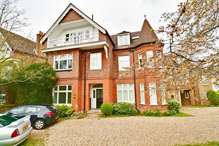 1 Bedroom Apartment To Rent In Kingswood Road, Bromley, BR2