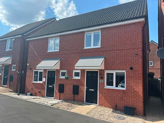 2 Bedroom Semi-Detached House To Rent In Mandalay Road, Pleasley, NG19