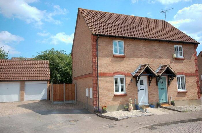 2 Bedroom Semi-Detached House To Rent In Thorins Gate, South Woodham Ferrers, Chelmsford, Essex, CM3
