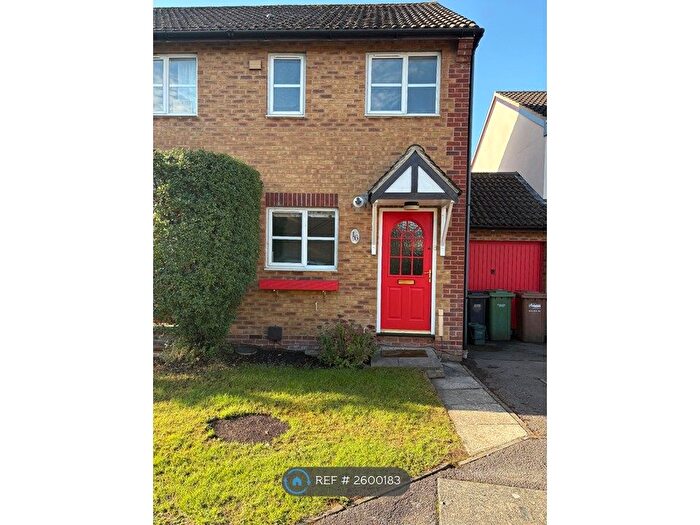2 Bedroom Semi-Detached House To Rent In Dearne Place, Didcot, OX11